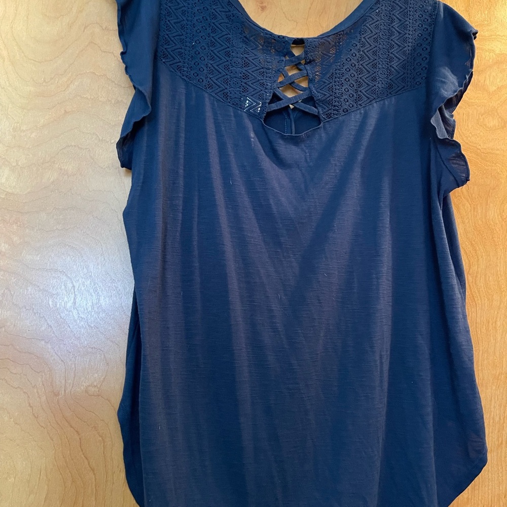 Women's high low Navy Blue Top Size 2X/3X NWOT! - Picture 2 of 7